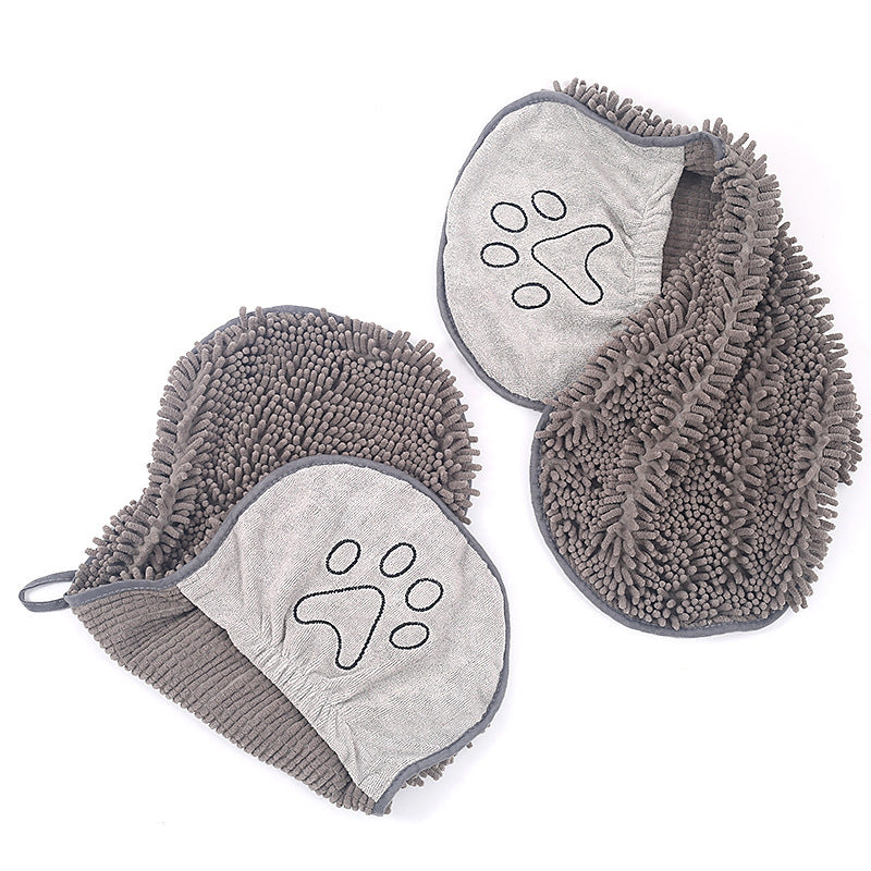Glove style Pet Scrubbing Bath Towel For Cats.
